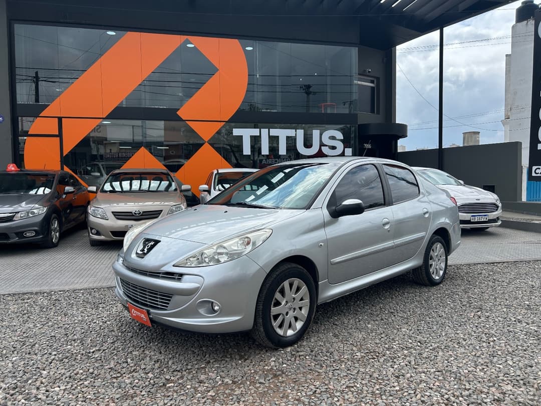 PEUGEOT 207 COMPACT FELINE 1.6 N