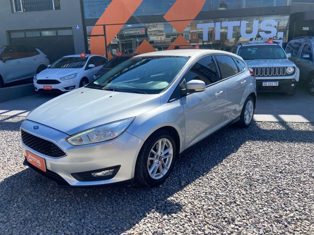 FORD FOCUS 5P 1.6L N MT S